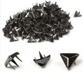 Spike triangulo grafite 9mm - 20 peças